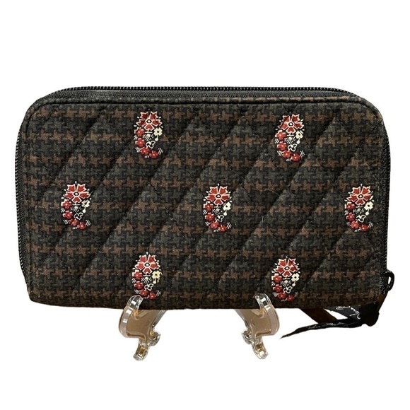 Vera Bradley Brown & Red Zip Around Wallet - Picture 1 of 5